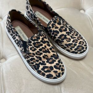 Steve Madden Black and Tan Leopard Sneakers